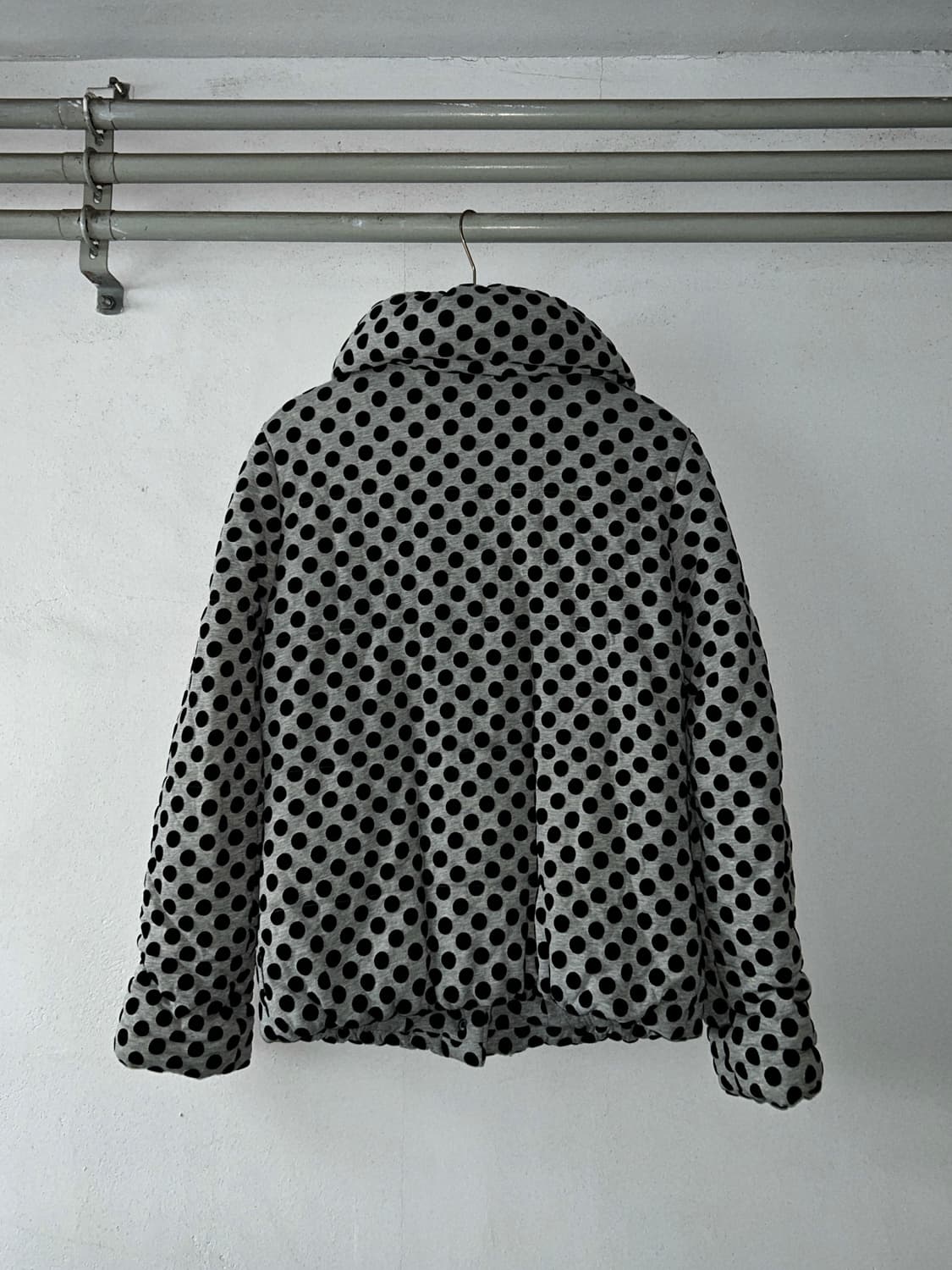 Armani Jeans 도트 푸퍼 상품이미지2