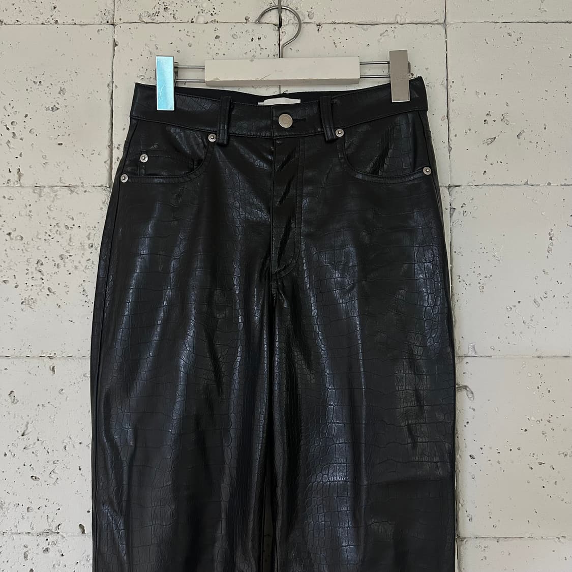 우먼36 H&M 레자 가죽바지 상품이미지2