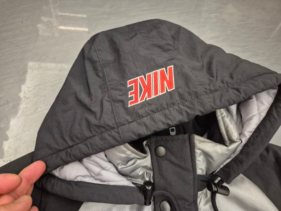 19ss 슈프림x나이키 스포츠 자켓  실버 상품이미지6