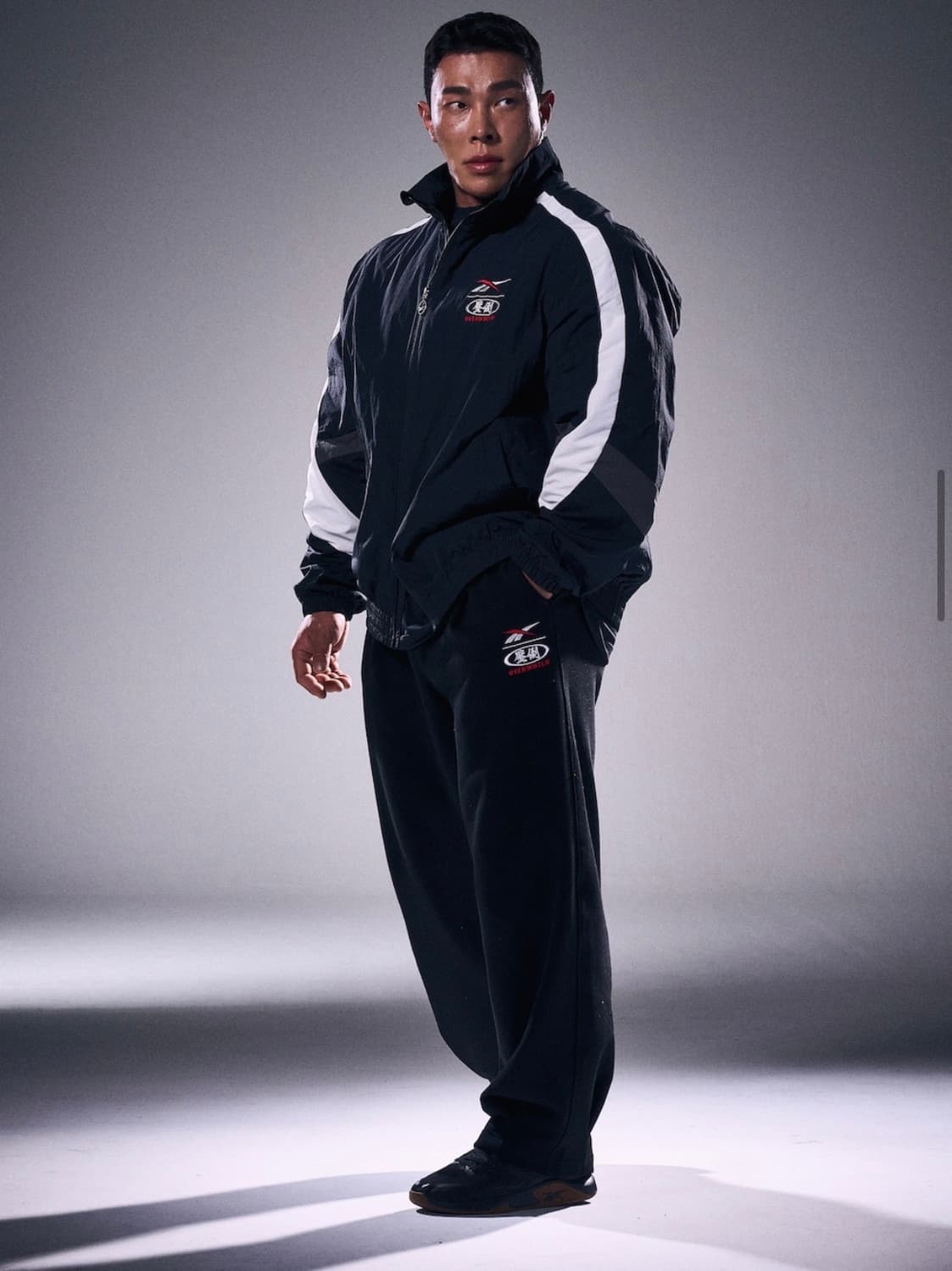 리복 × 압도 스웨트 팬츠 블랙 상품이미지1