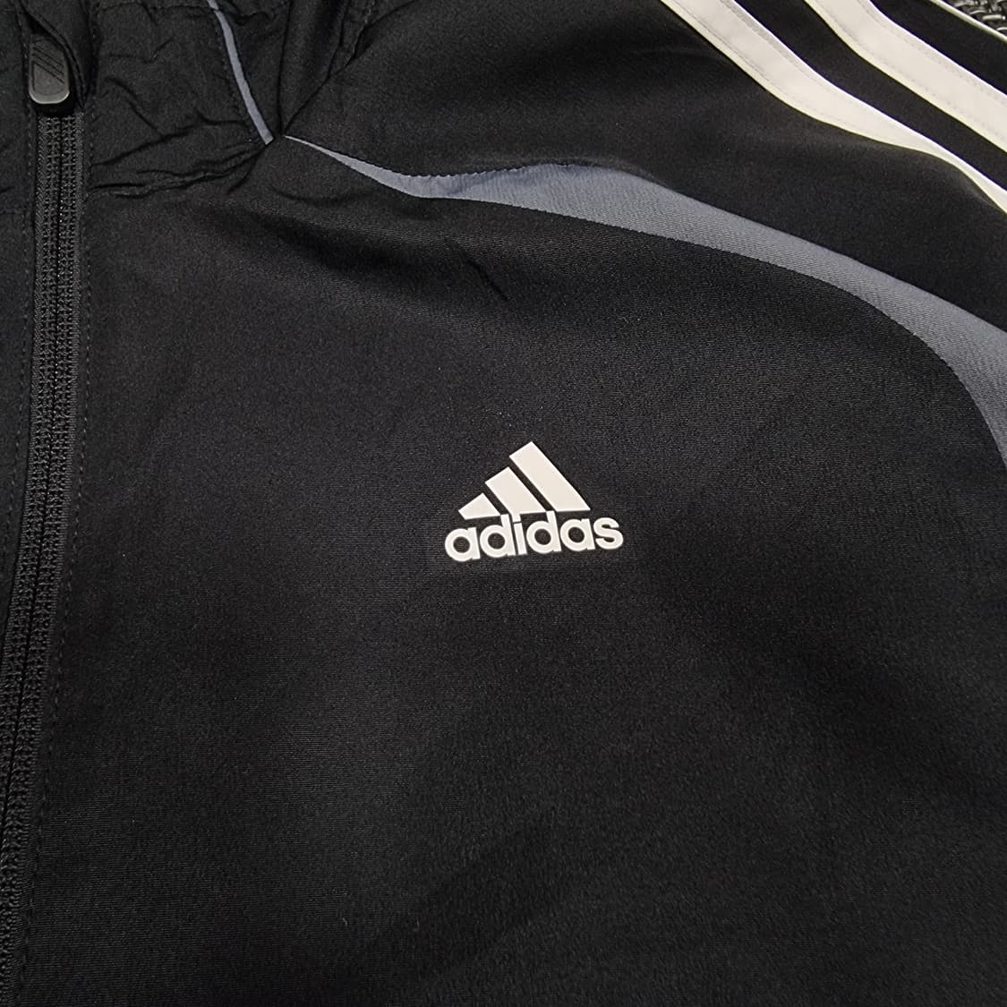 아디다스 뉴캐슬 커스텀 바람막이 상품이미지4