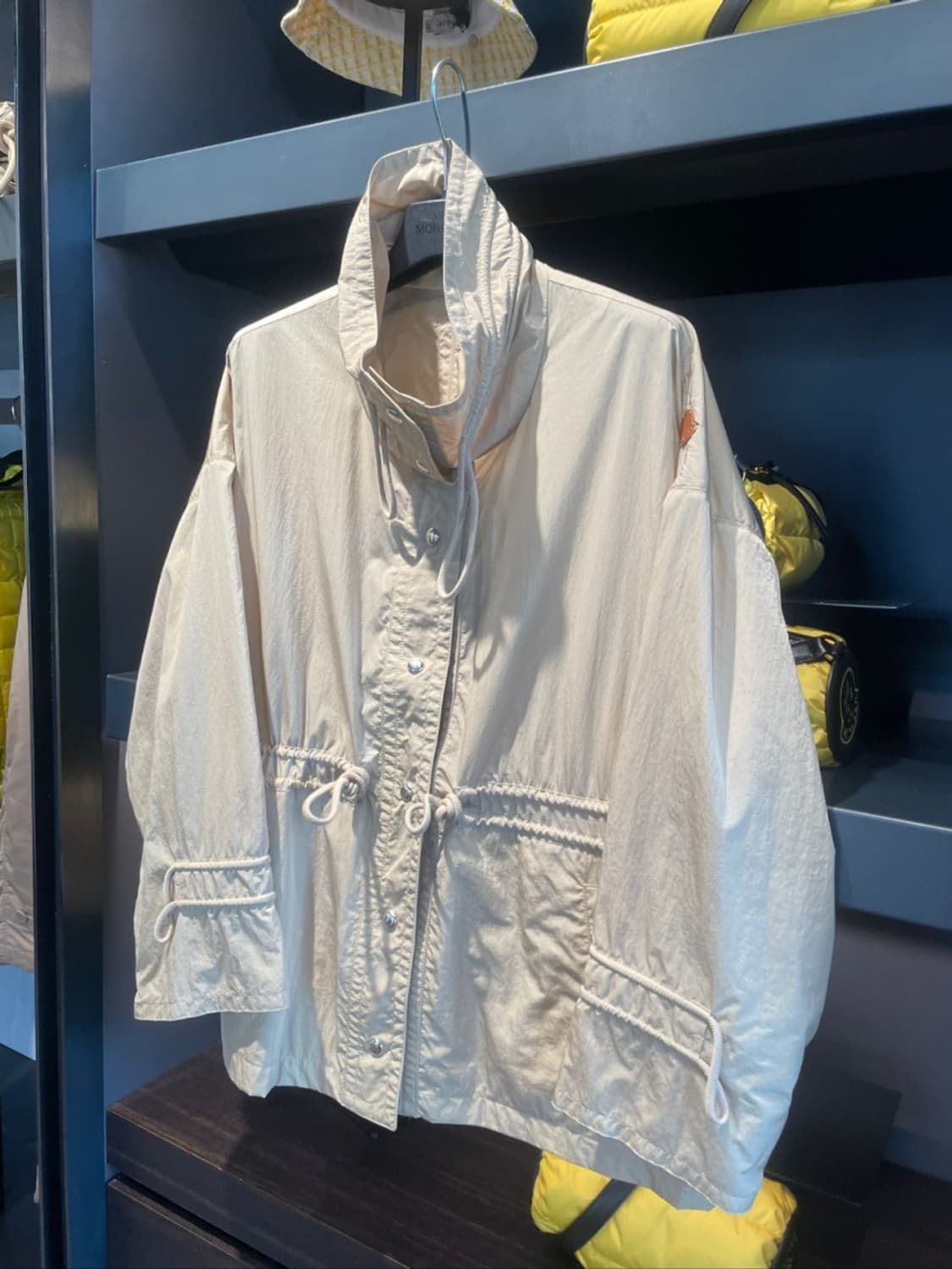 몽클레어 DEEL 딜 나일론 바람막이 자켓 새상품 상품이미지1