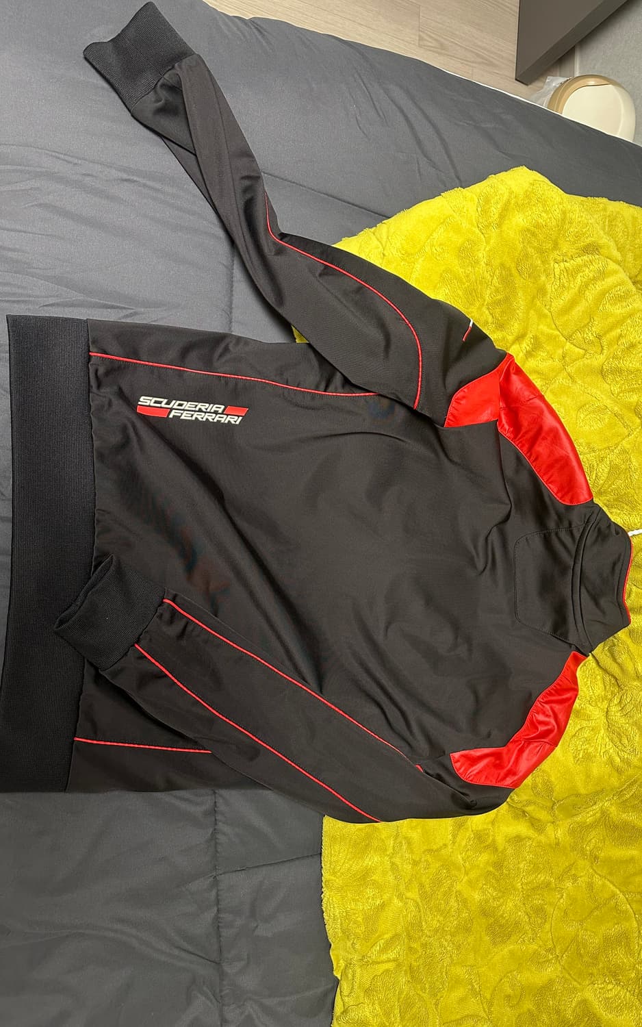 푸마 페라리 집업 상품이미지3