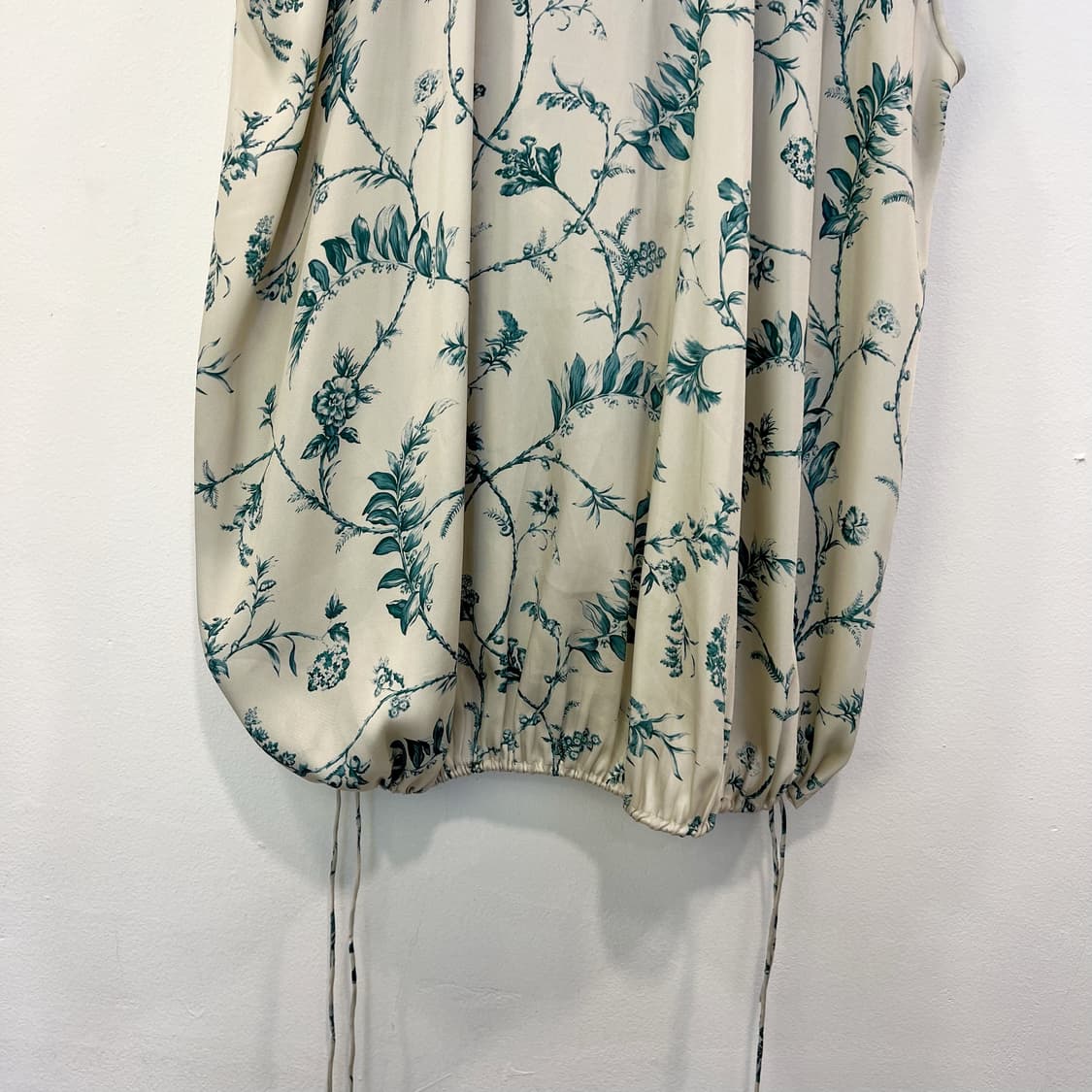 Mulberry 멀버리 슬리브리스 블라우스 상품이미지4