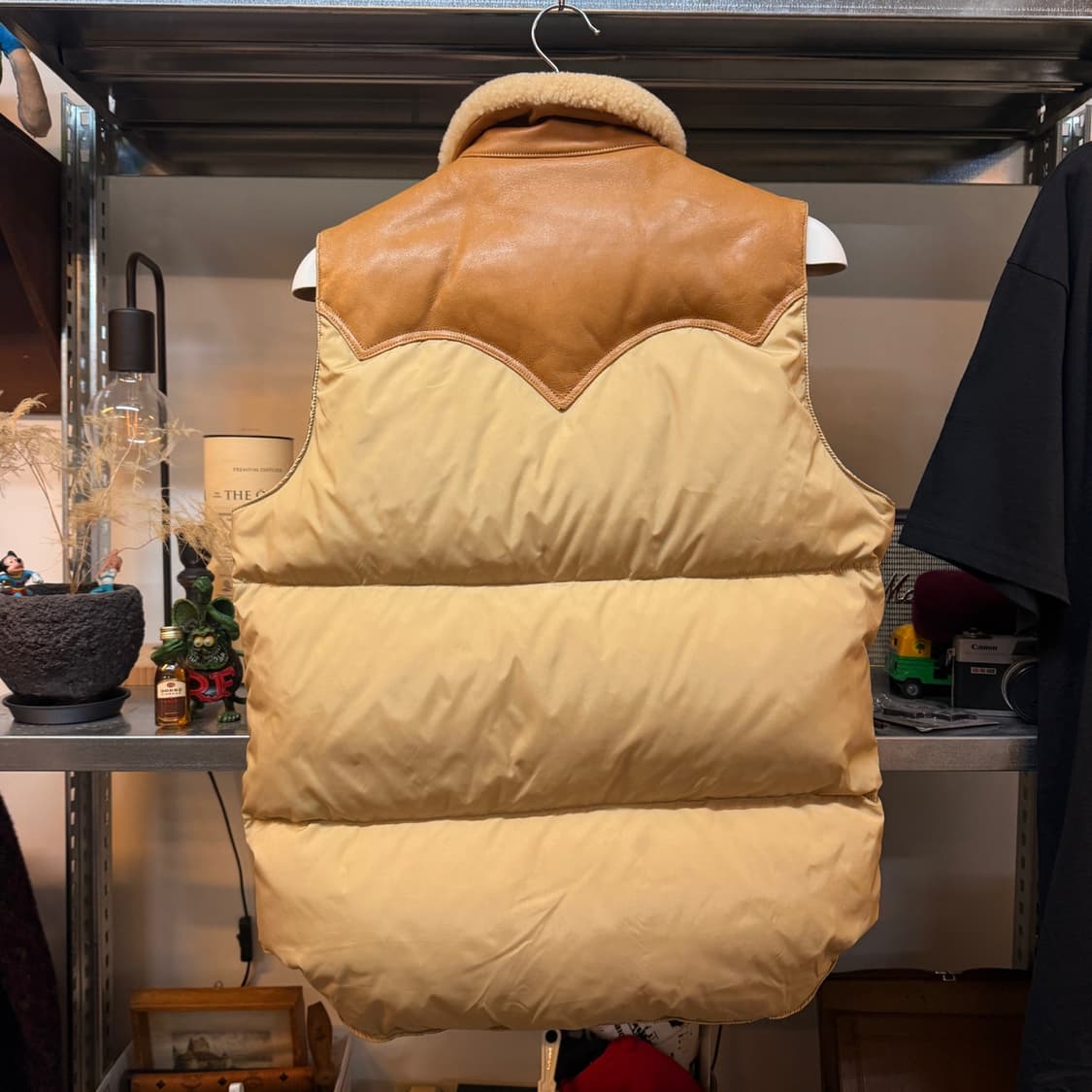 록키마운틴 페더베드 X DUFFERS CHRISTY 다운베스트 40 상품이미지4