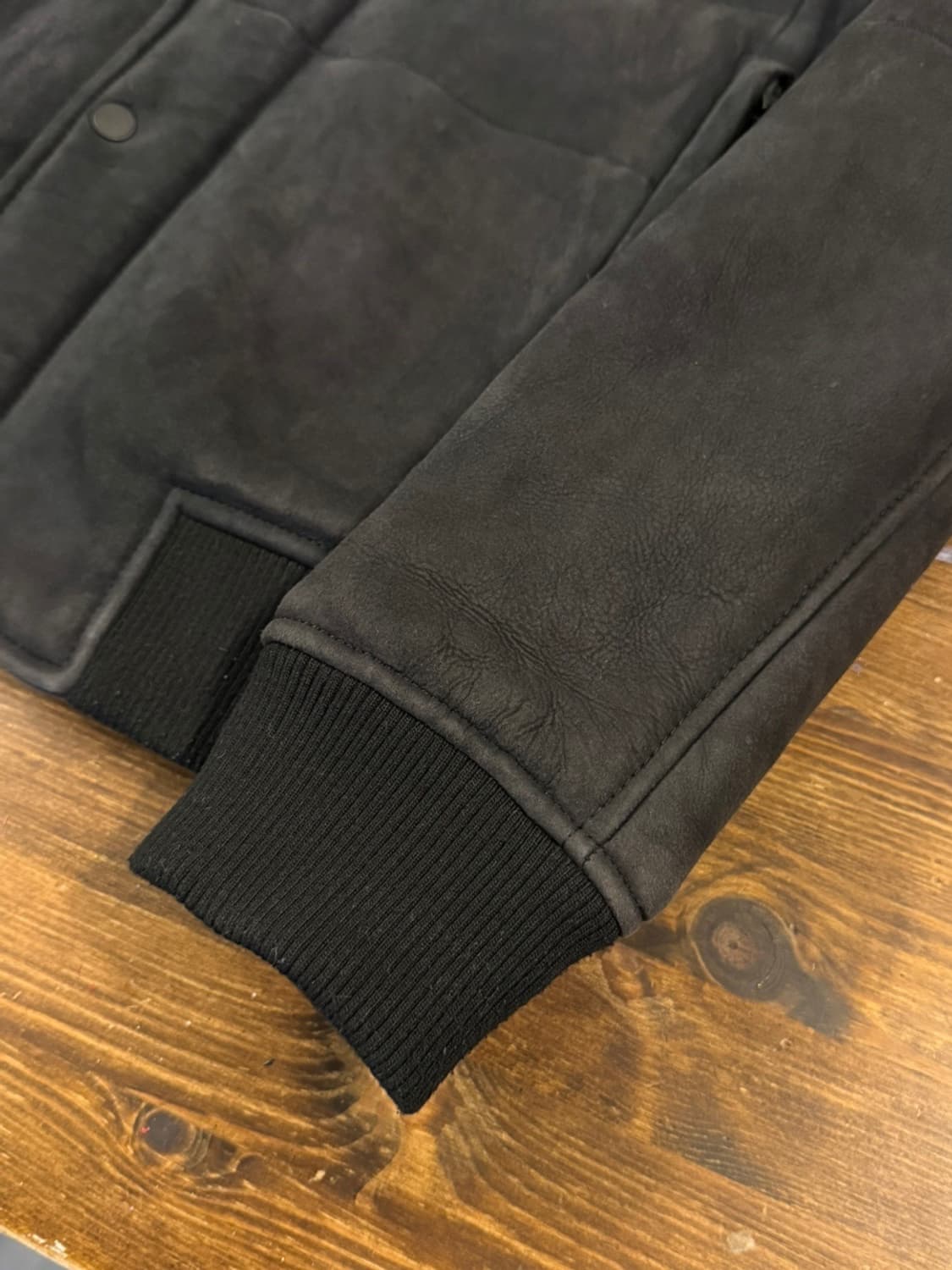 띠어리 램스킨 시어링 자켓 100 상품이미지9