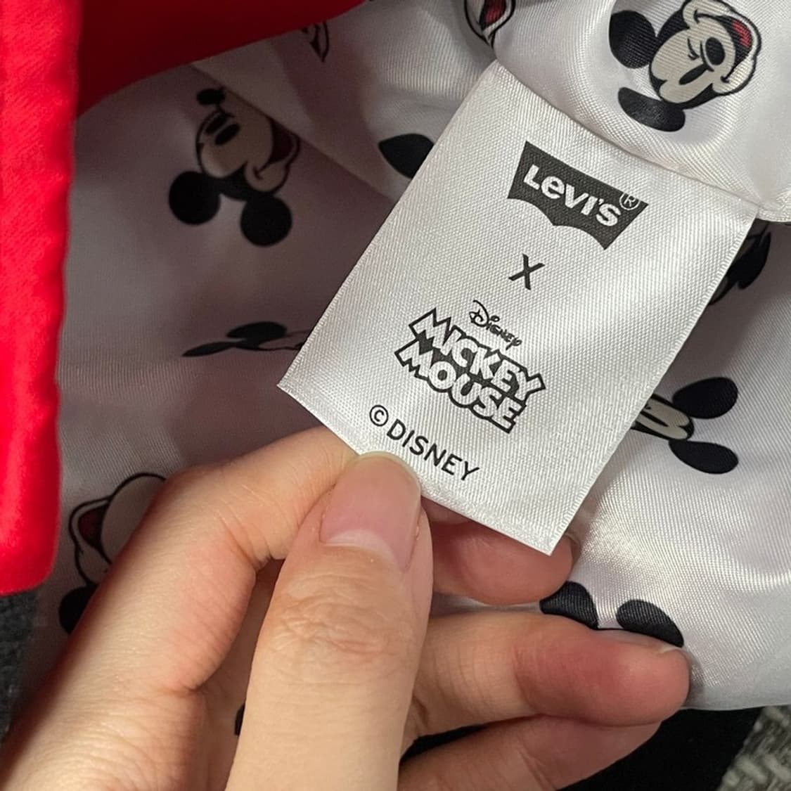 리바이스 디즈니 콜라보 스팽글 바시티 점퍼 v0090 상품이미지7