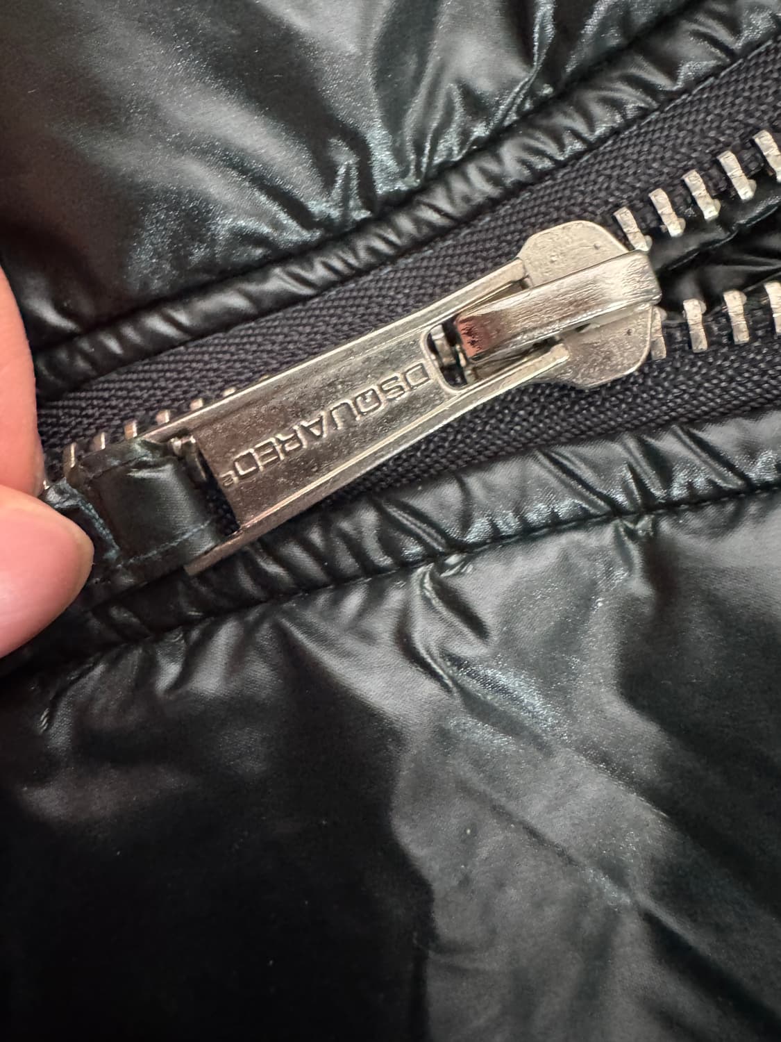 희귀!! 디스퀘어드 y2k 마운틴 유광 패딩 자켓 L 상품이미지6