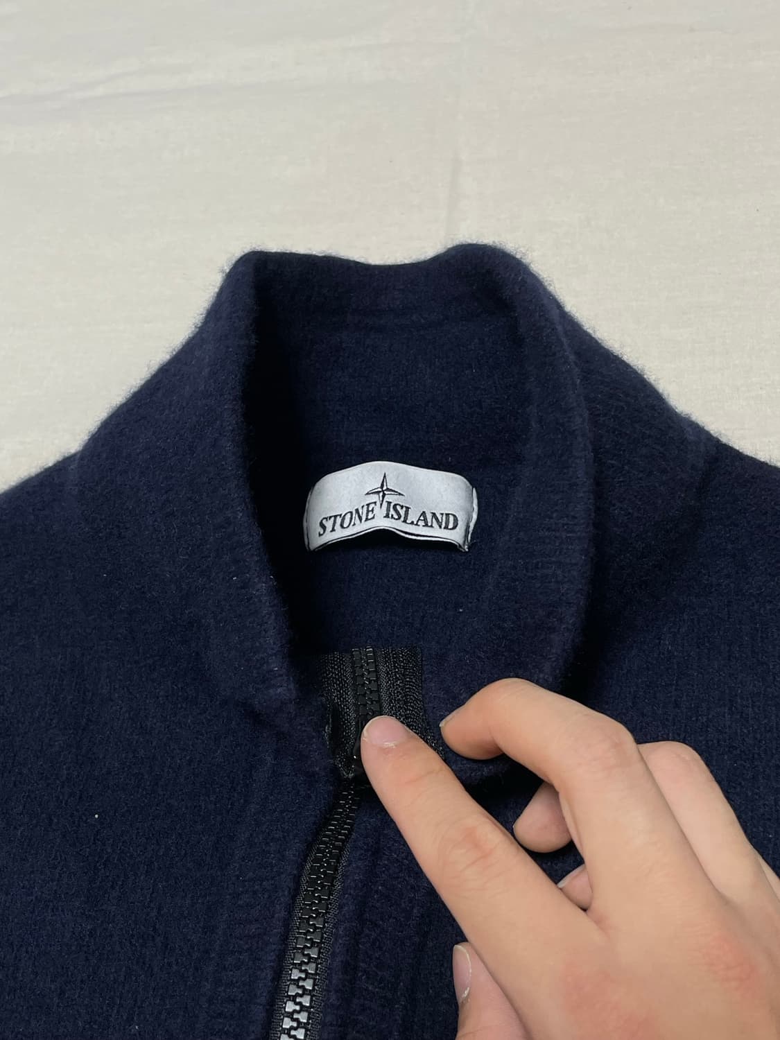 23FW) 스톤아일랜드 반집업 울 니트 [M] 상품이미지3