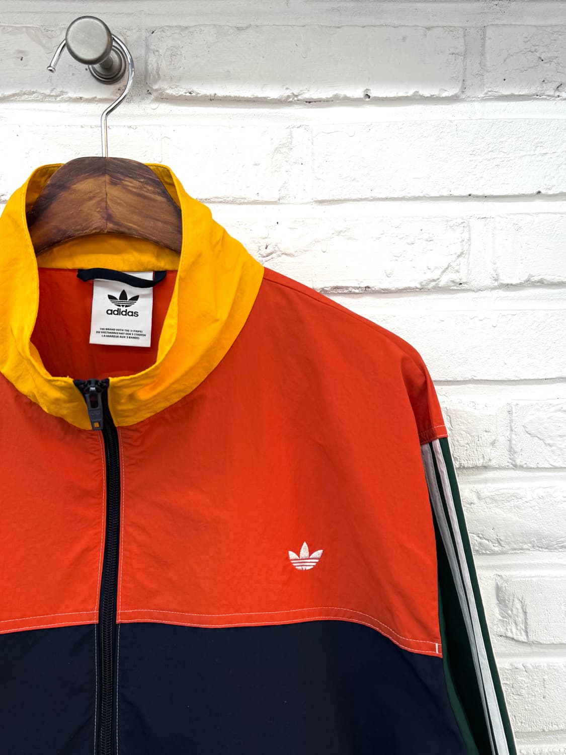 아디다스 배색 스티치 바람막이 상품이미지4