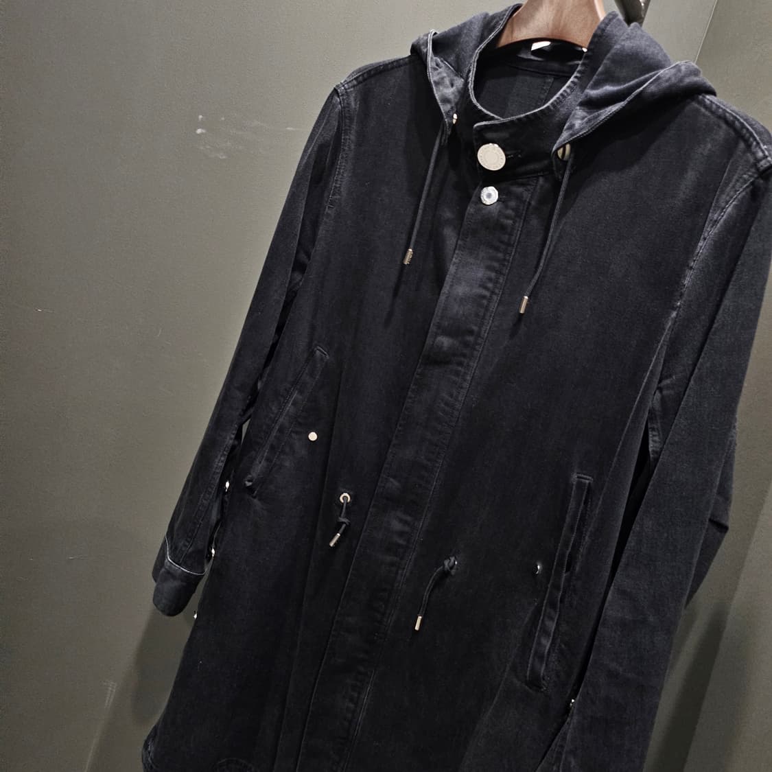지방시 후드 데님 워싱 버튼 코트 상품이미지2