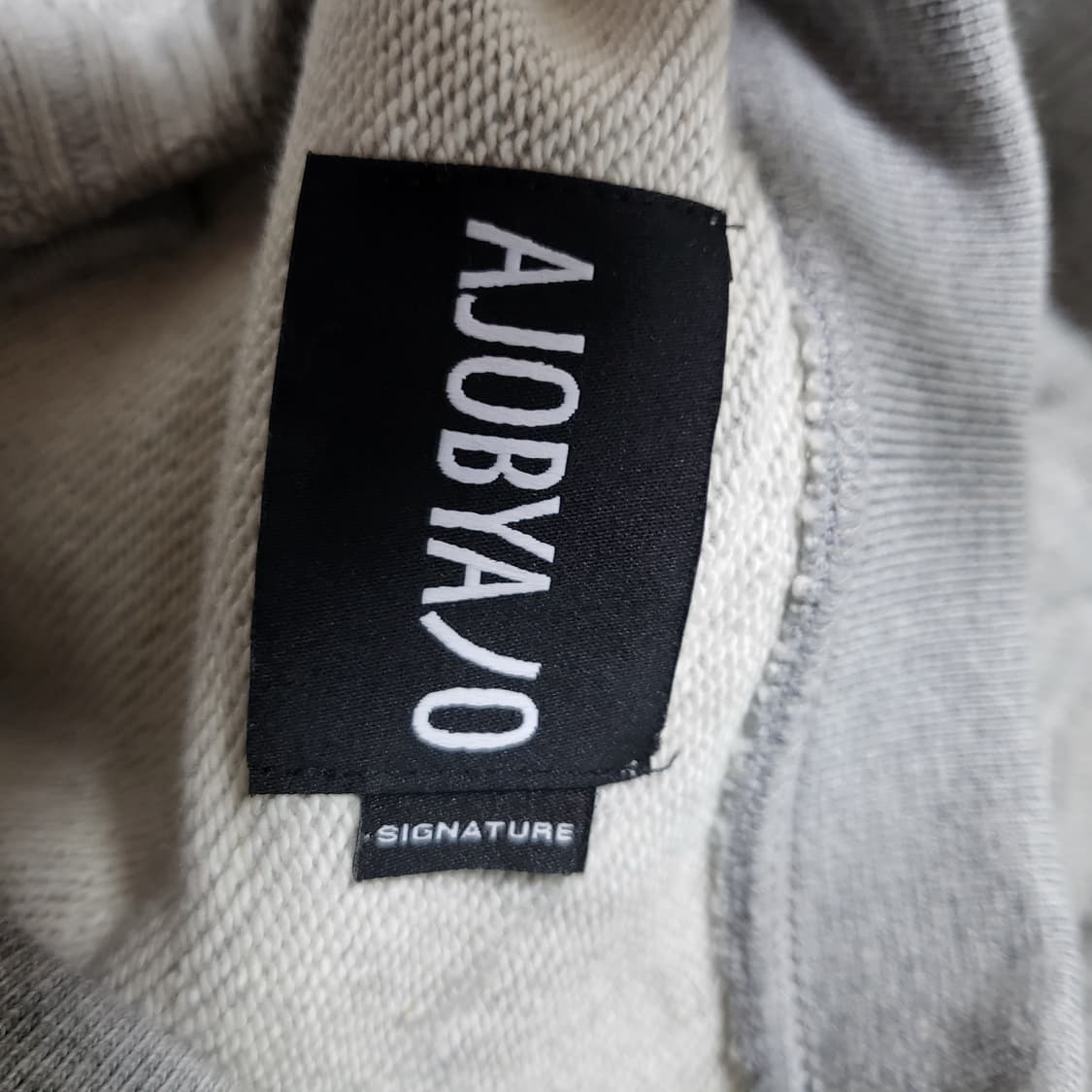 AJOBYAJO 아조바이아조 니트 맨투맨 상품이미지6