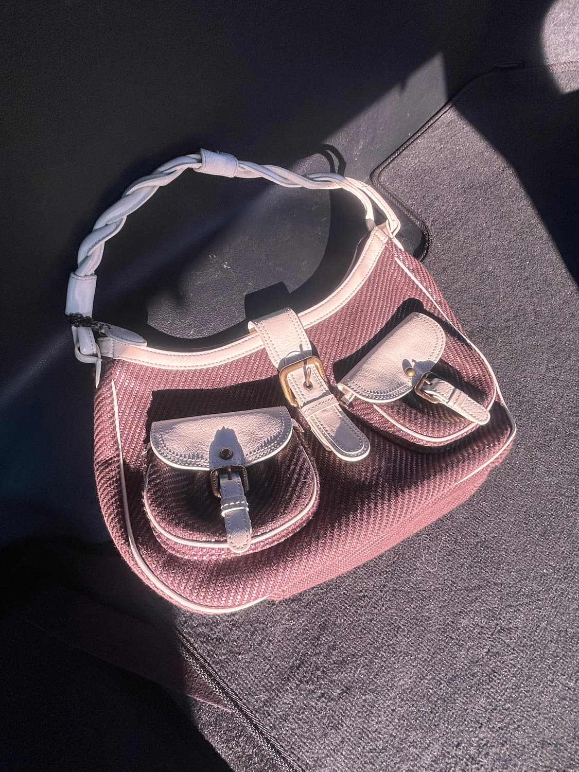 느좋🤎)) 버버리 브라운 트위드 포켓 숄더백 상품이미지1