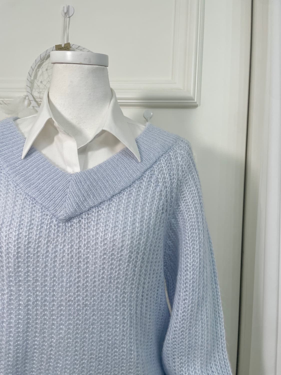 sheer blue v-neck waffle sweater&white l 상품이미지6