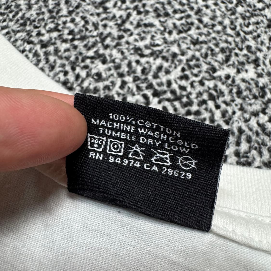 Name : 스투시 시그니처로고 화이트컬러 반팔티 :)  상품이미지6