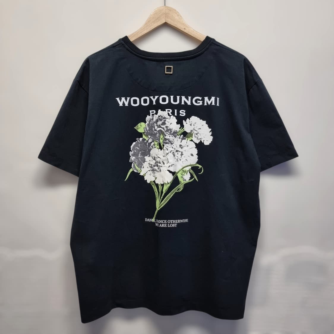 우영미 플라워 프린팅 반팔티 100 상품이미지3