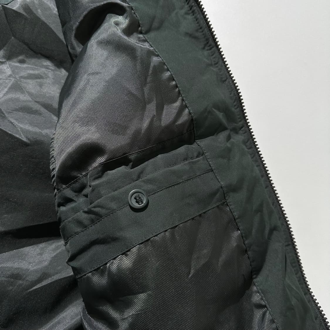 입생로랑 덕다운 패딩 베스트 조끼 상품이미지7