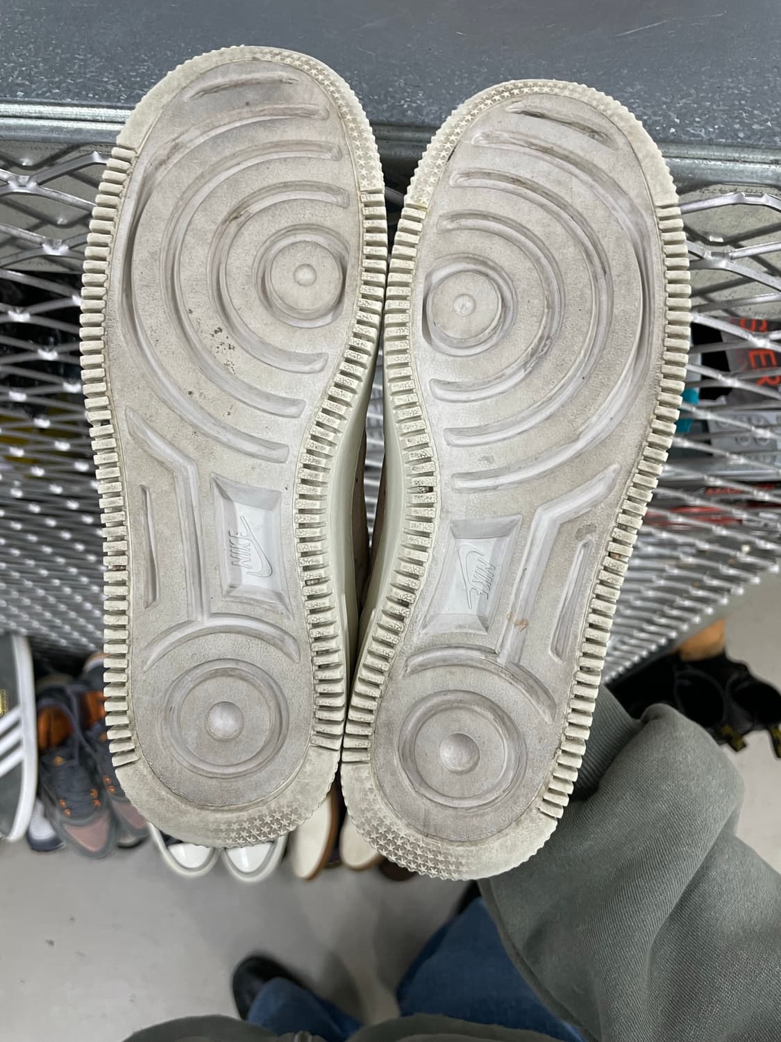 나이키 에어포스1 파티클 베이지 225  상품이미지6