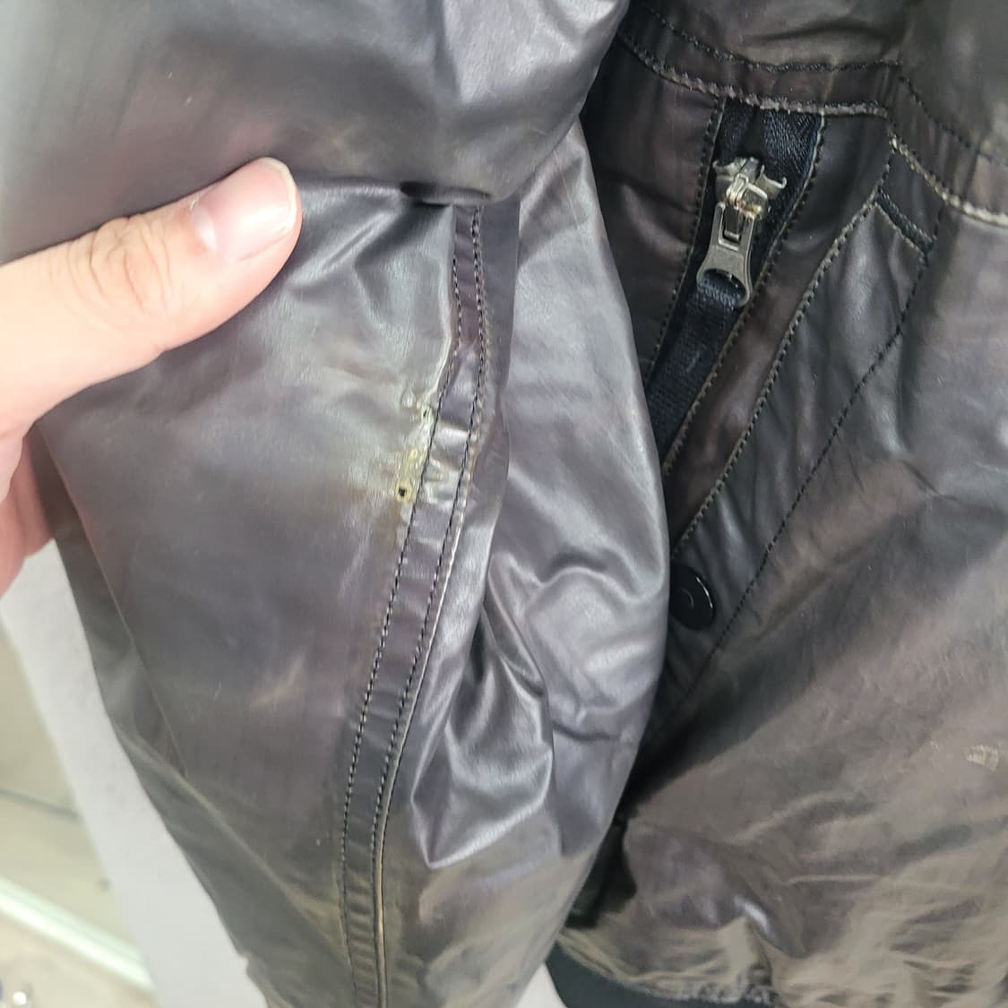 스톤아일랜드 EARTH MAPPING 카모플라주 다운 상품이미지5