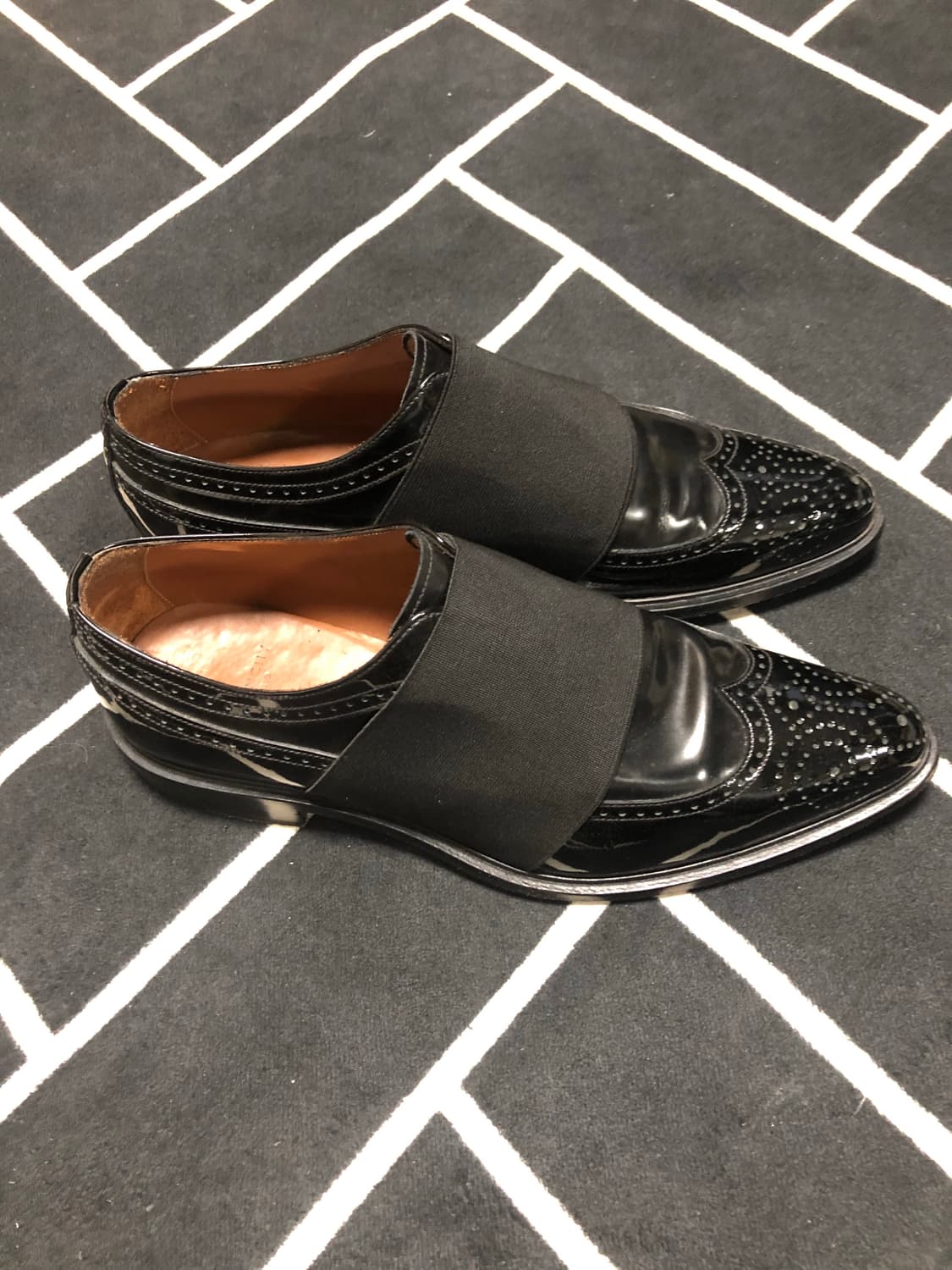 (명품횡재가)지방시 리얼가죽 리미티드 밴딩 로퍼구두/톰포드벨루티몽클레어 상품이미지5