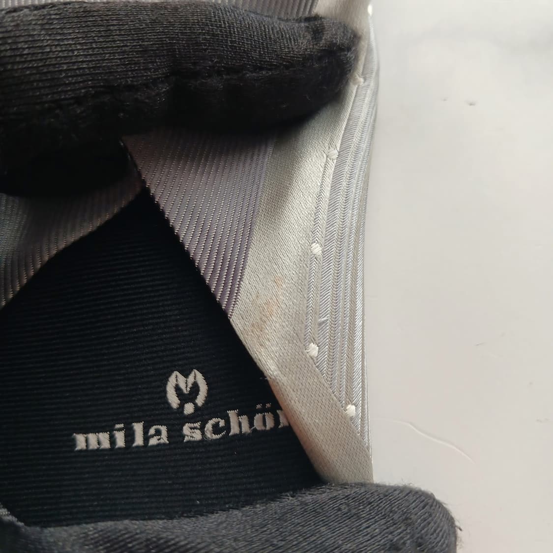 밀라숀 실크 실버 스트라이프 넥타이 9.4cm A등급 A18430
 상품이미지8