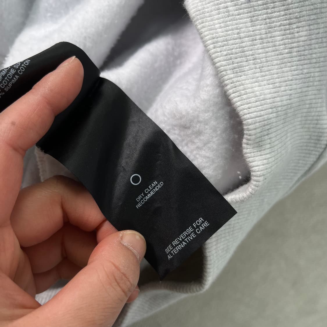 105 피오갓 에센셜 빅로고 후드티 상품이미지7