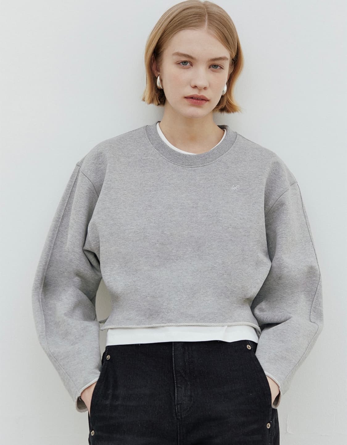 랩12 크롭스웻셔츠  상품이미지1