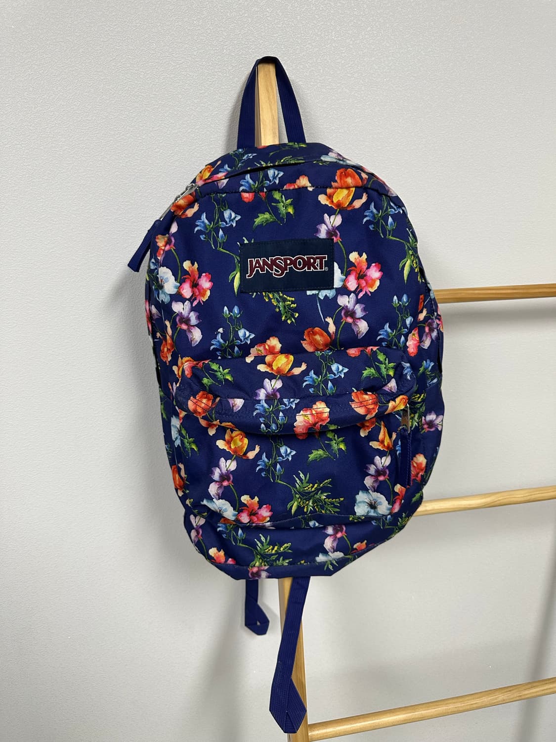 잔스포츠 백팩 상품이미지1