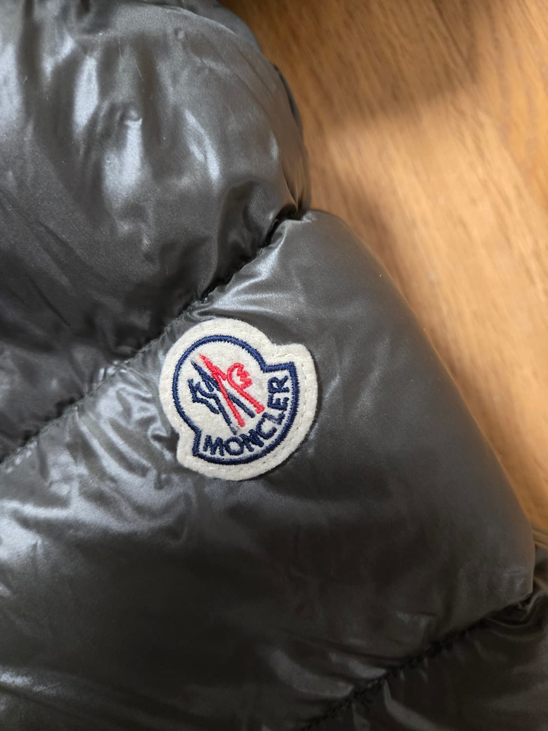 몽클레어 수엔 1사이즈 카키 상품이미지4