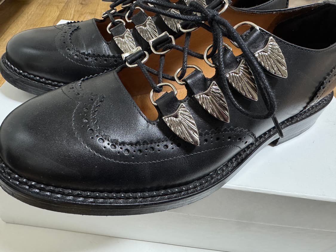 토가 비릴리스 레이스업 로퍼 / 사이즈 40 상품이미지3