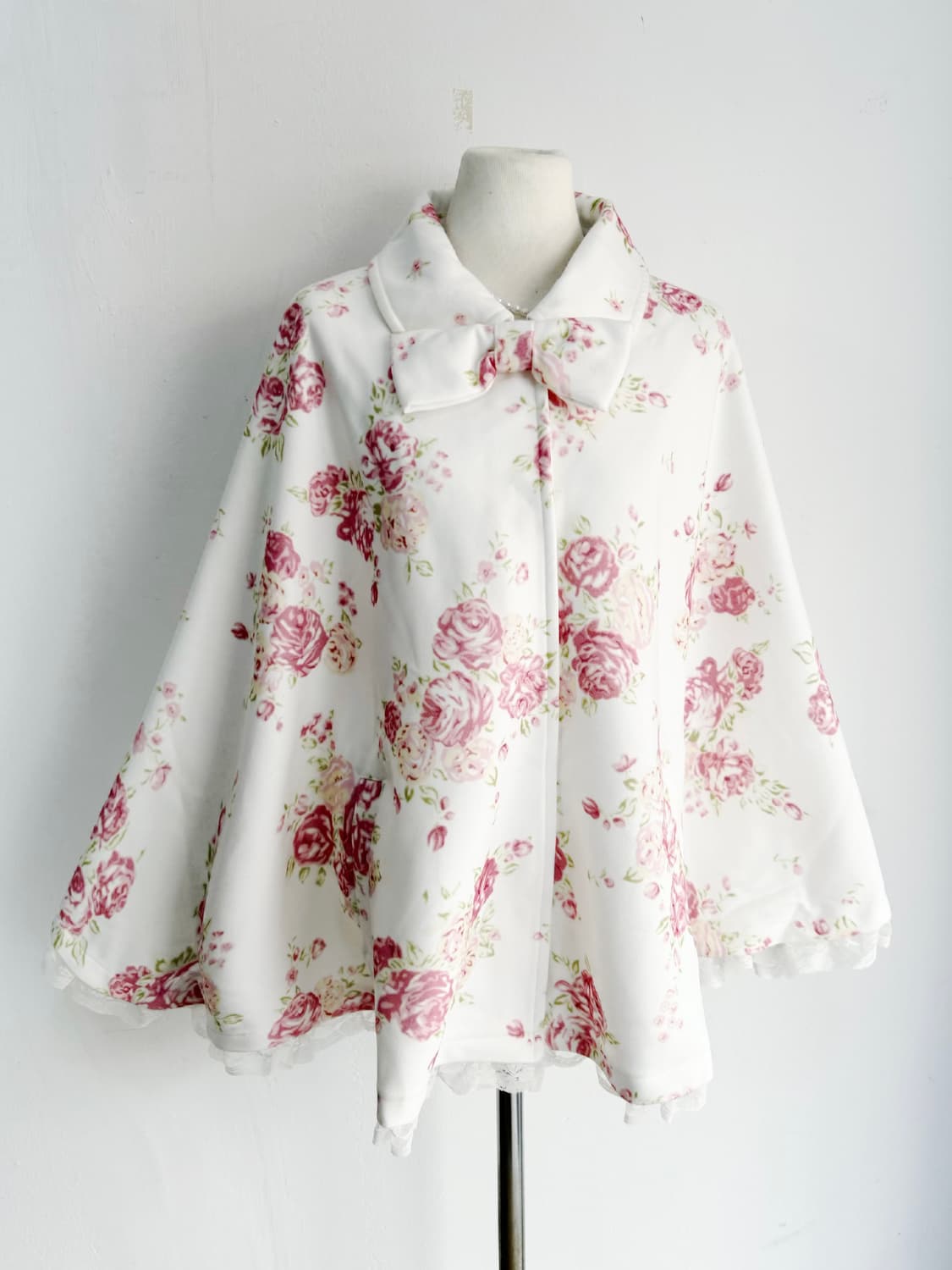 리즈리사 로즈 리본 케이프⁎ ˚ 𓄼﹒  상품이미지1