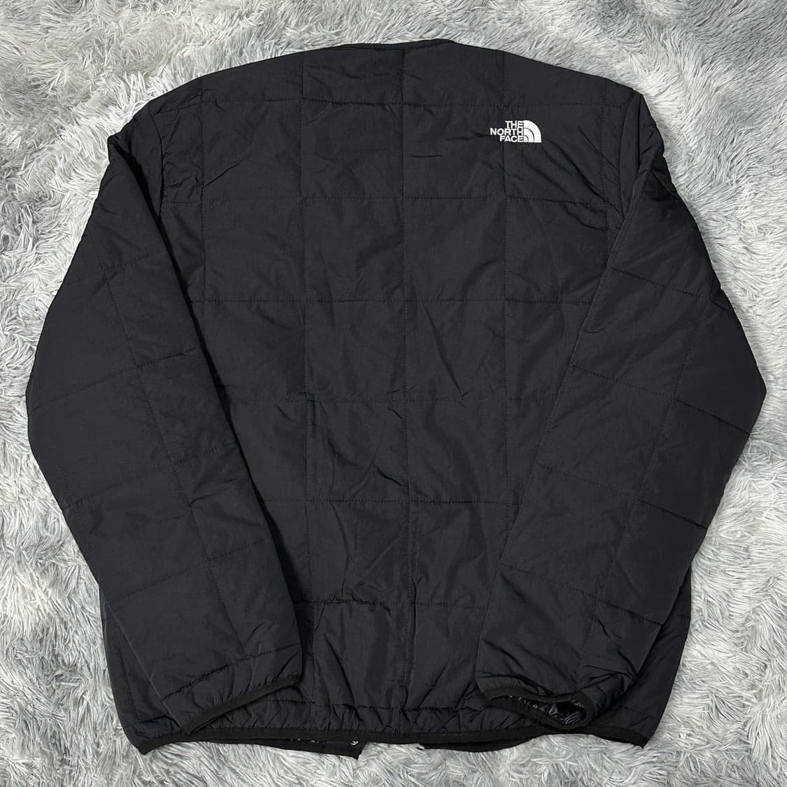 노스페이스 경량패딩 깔깔이 블랙 L 상품이미지3