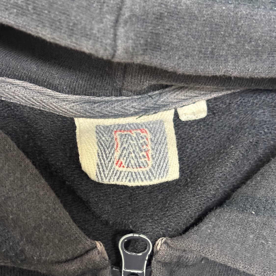 피그먼트 워싱 후드 집업 상품이미지2