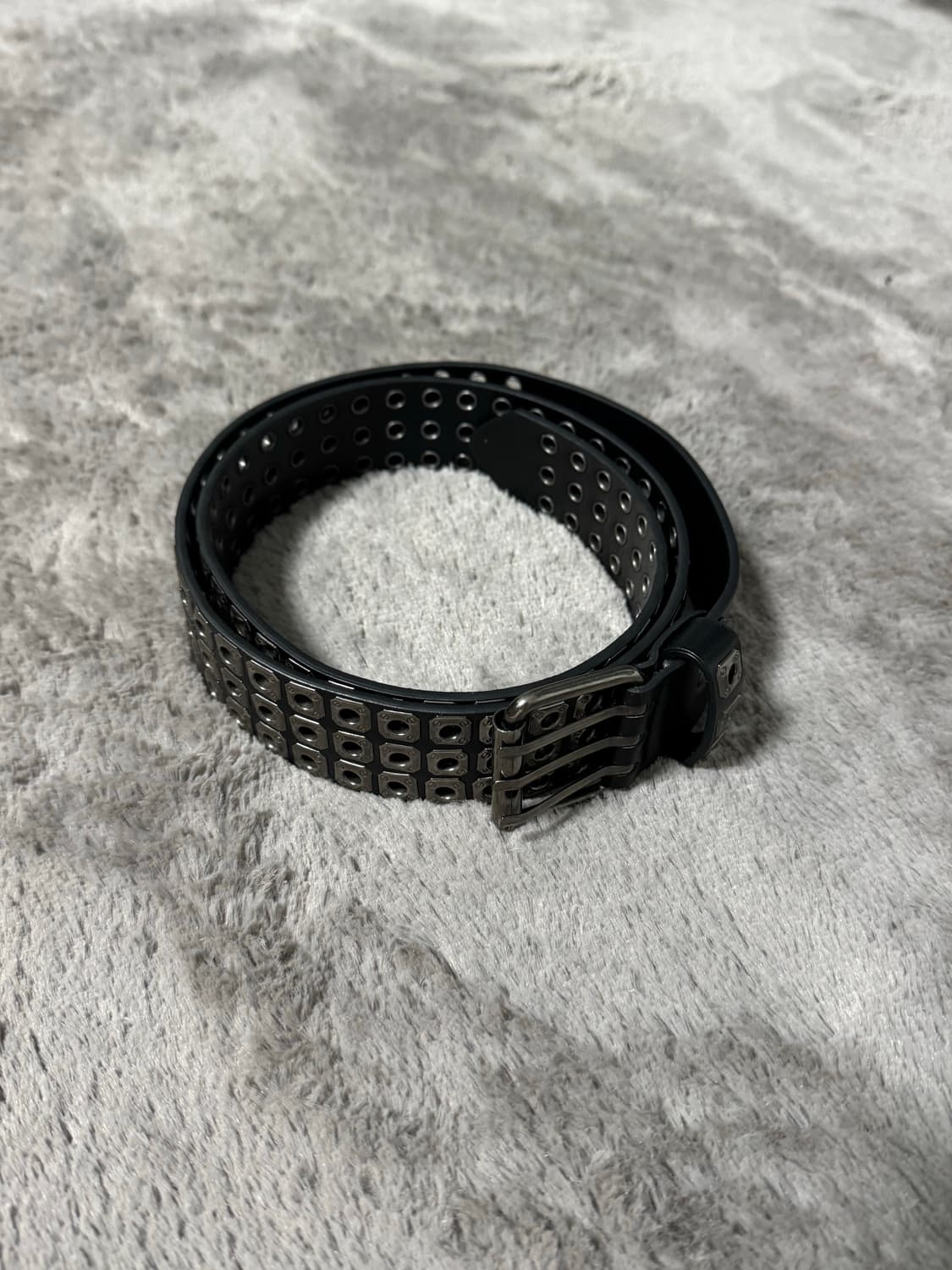 펀칭 스터드 벨트 상품이미지1