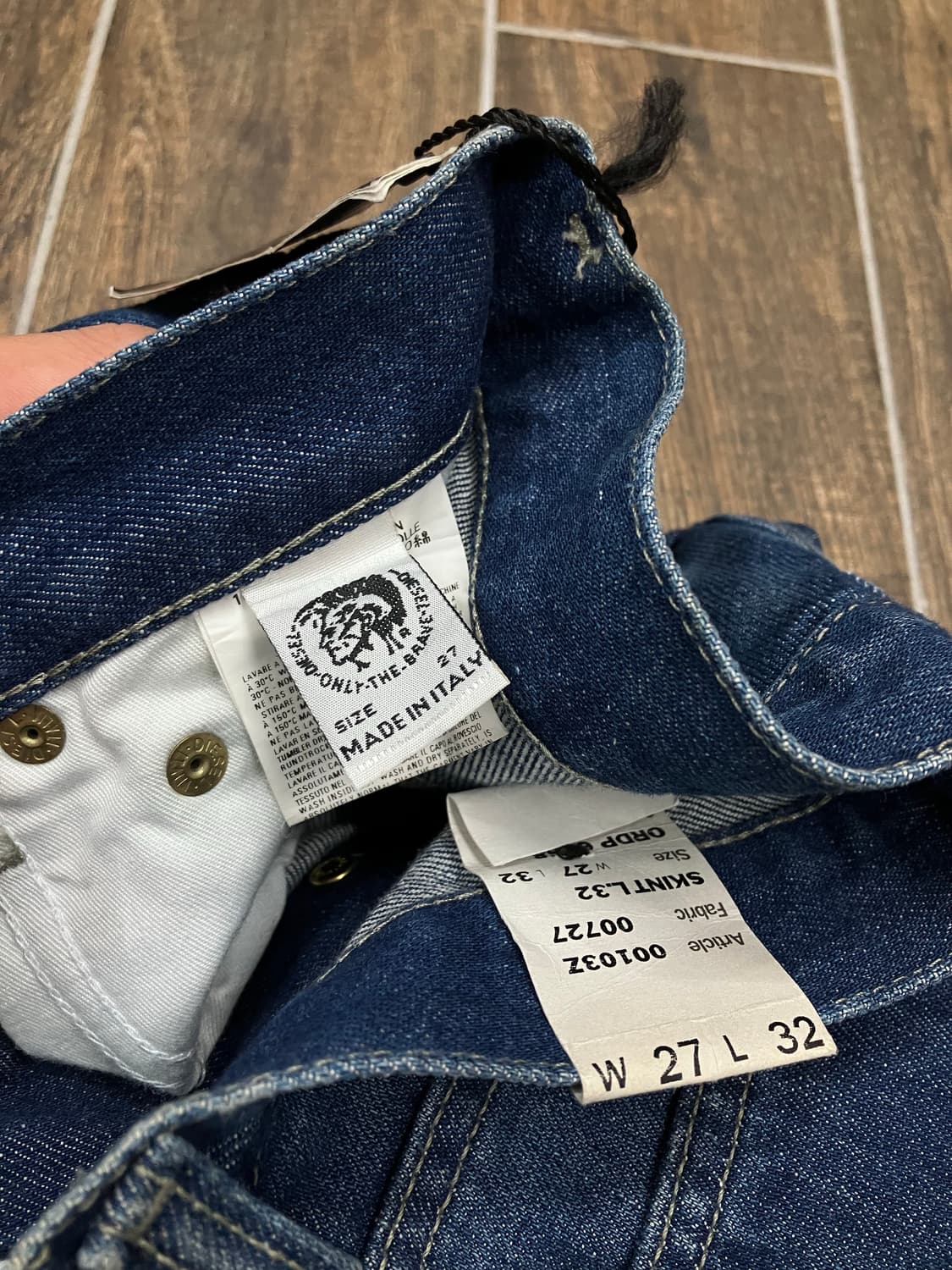 27 x 32 디젤 스트레이트 핏 데님팬츠 상품이미지10