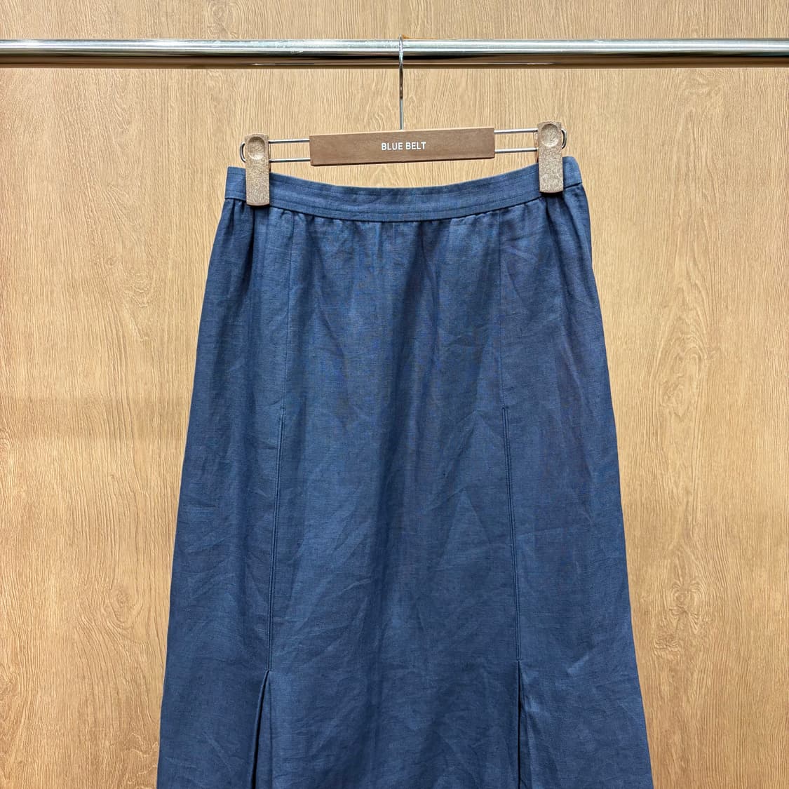 지방시 린넨 블렌드 미디 스커트 플레어 실루엣 허리 밴드 디테일 네이비 상품이미지4