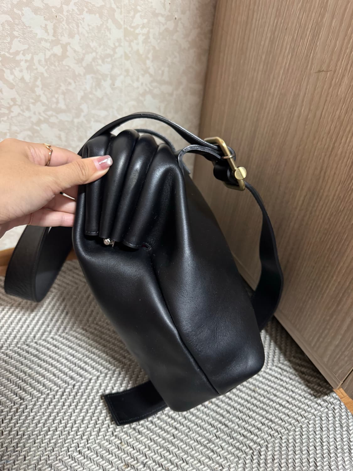 오소이 브로트백 숄더백 상품이미지5