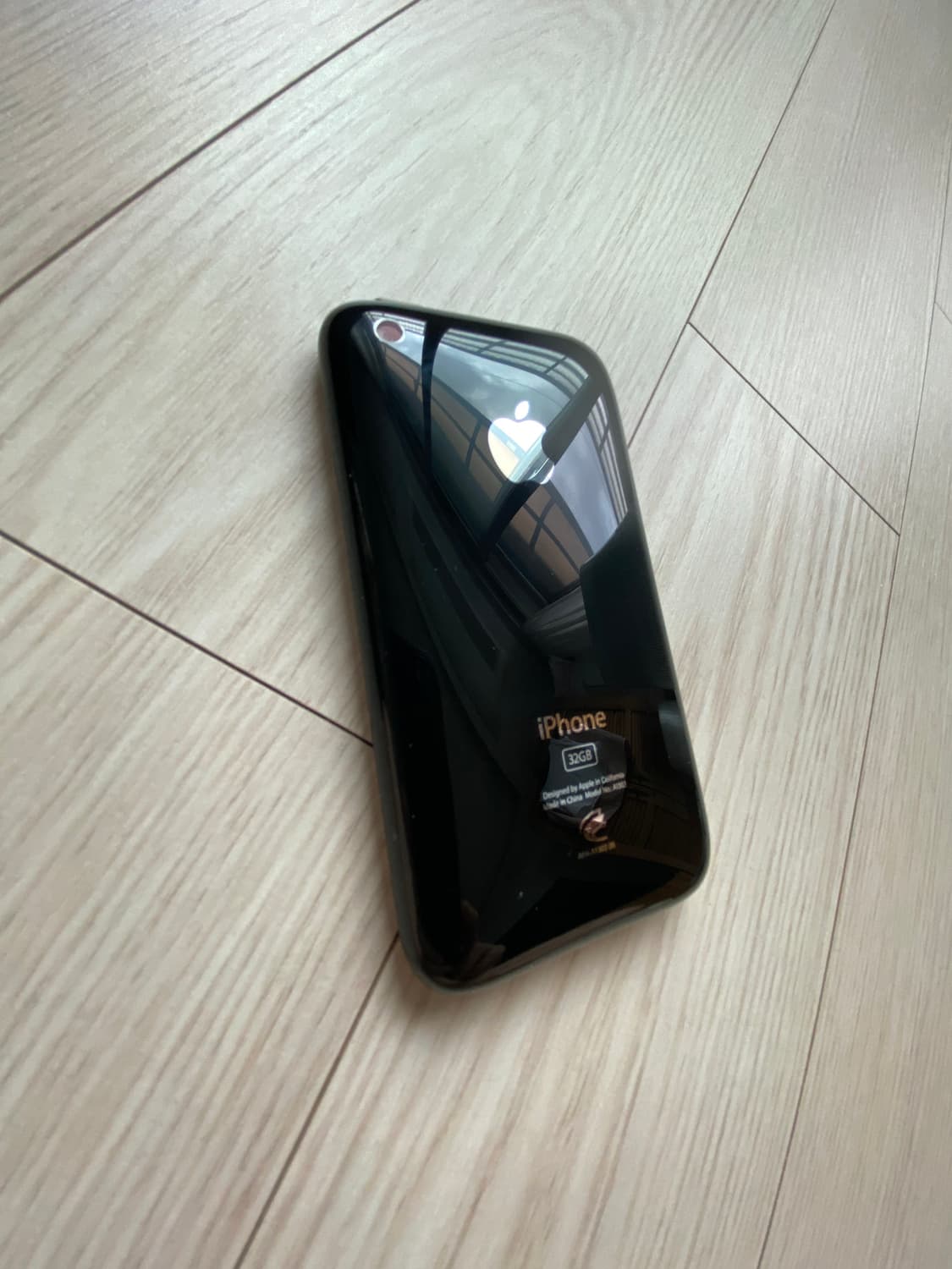  아이폰 첫번째 모델 희귀 아이템 iPhone 3GS 32GB 상품이미지5