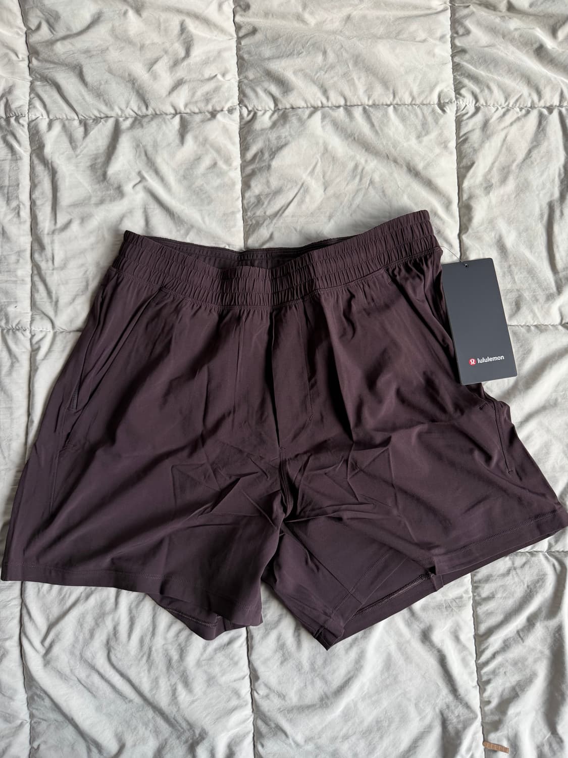 룰루레몬 페이스 브레이커 남성 5인치 라이너리스 m 사이즈 새상품 판매합 상품이미지3