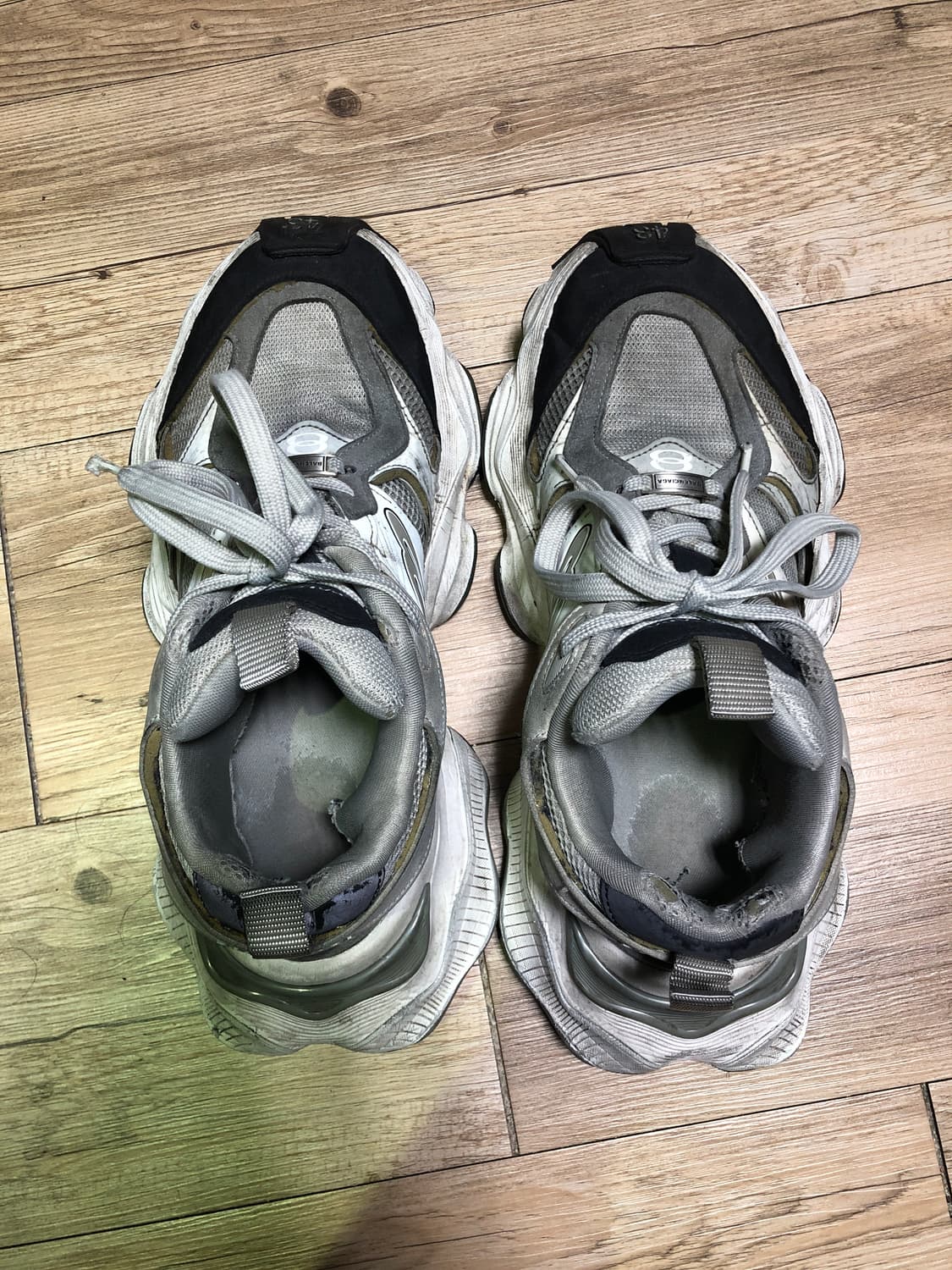 발렌시아가 카고 스니커즈 상품이미지1