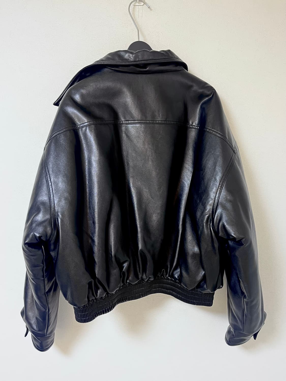 레이디볼륨 비건레더 씬슐레이트 패딩 상품이미지2