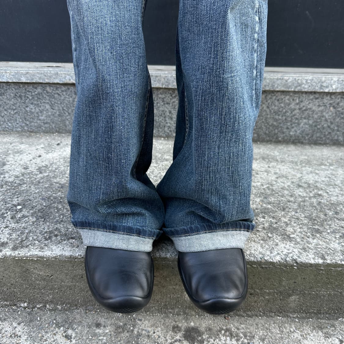 00s 블랙 가죽 프라다 스포츠 스니커즈 상품이미지8