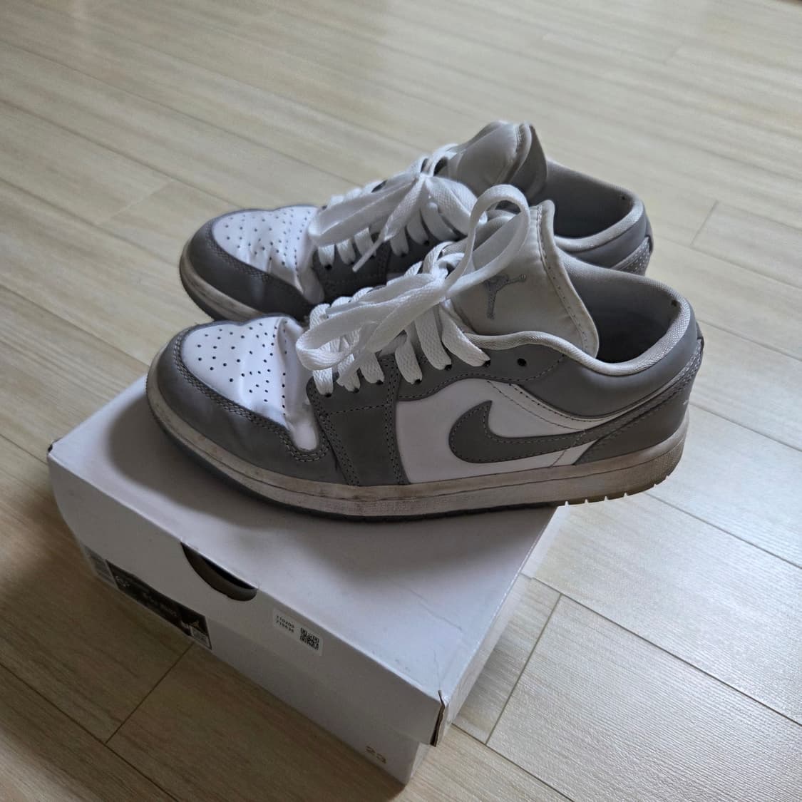 조던1로우 울프그레이 235 상품이미지2