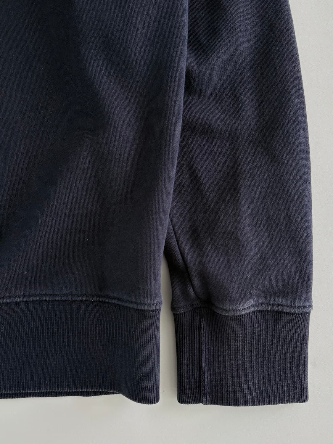 Maison Kitsune 메종키츠네 폭스패치 네이비컬러 맨투맨 상품이미지3