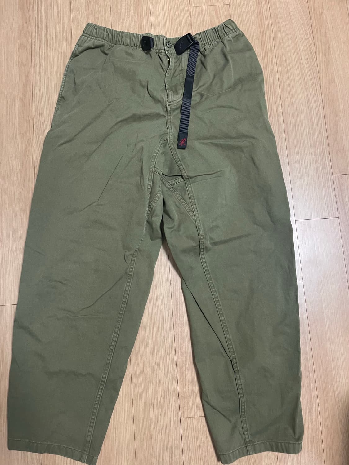 그라미치 테이퍼드핏 카키 M 상품이미지1