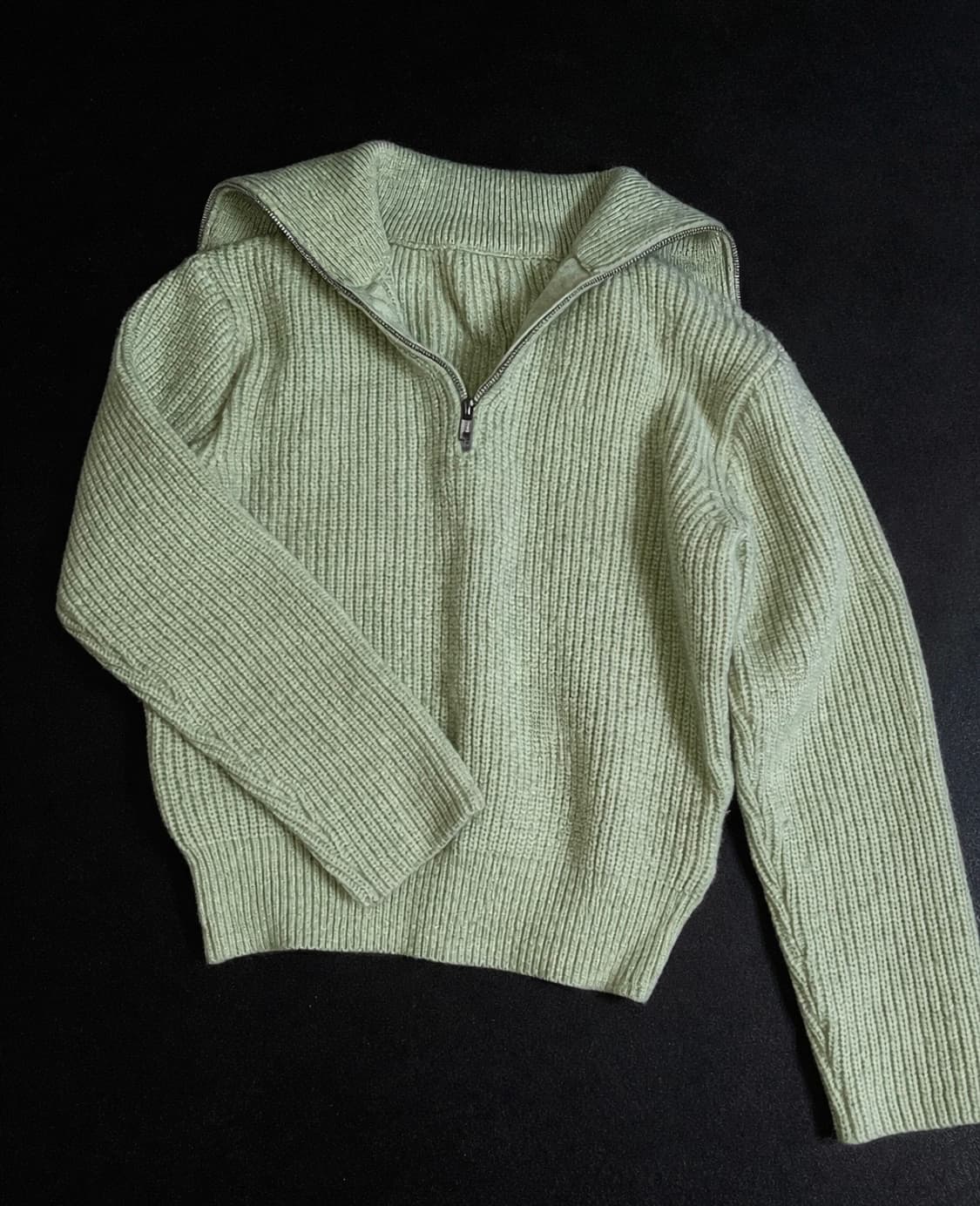 연두 니트 반집업 상품이미지1