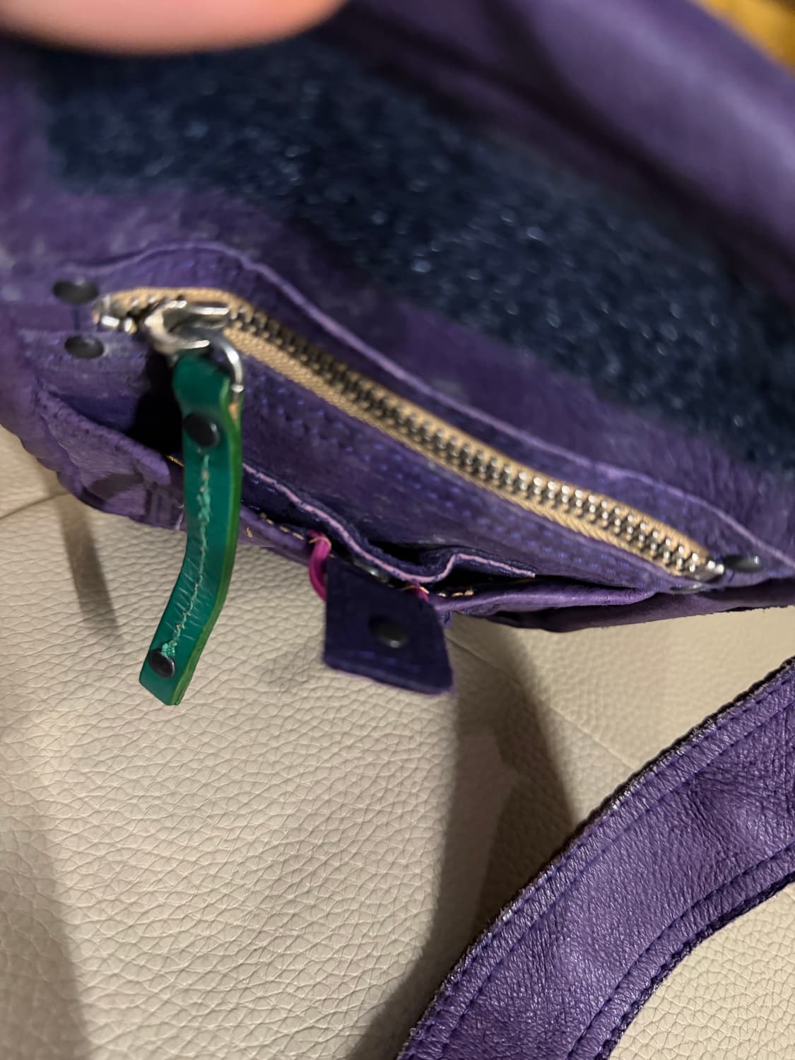 Tough stud detail purple crossbag 상품이미지6