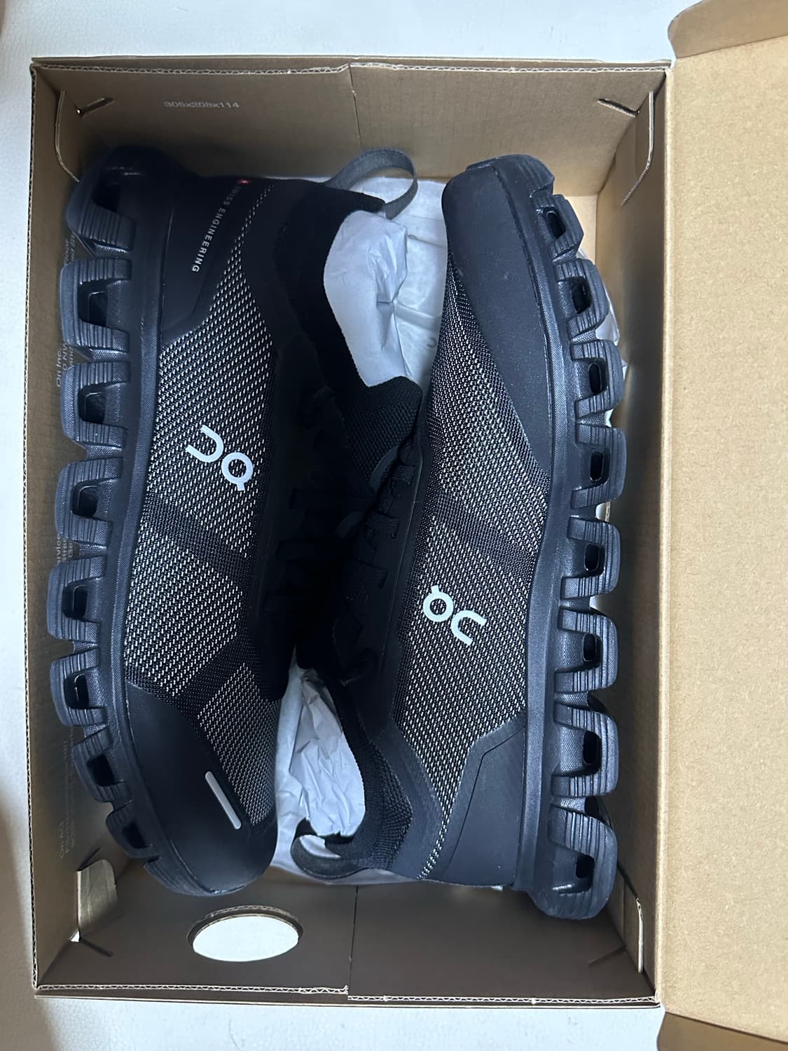 온러닝 클라우드6 벌사. 260 상품이미지3