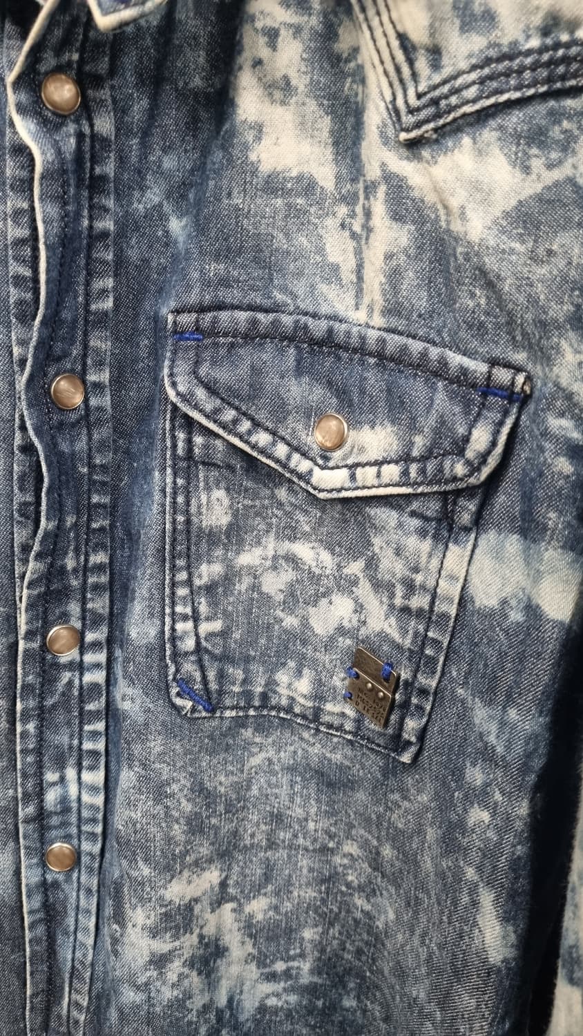 diesel(디젤) 웨스턴 데님셔츠 M사이즈  컨디션10/9 상품이미지3