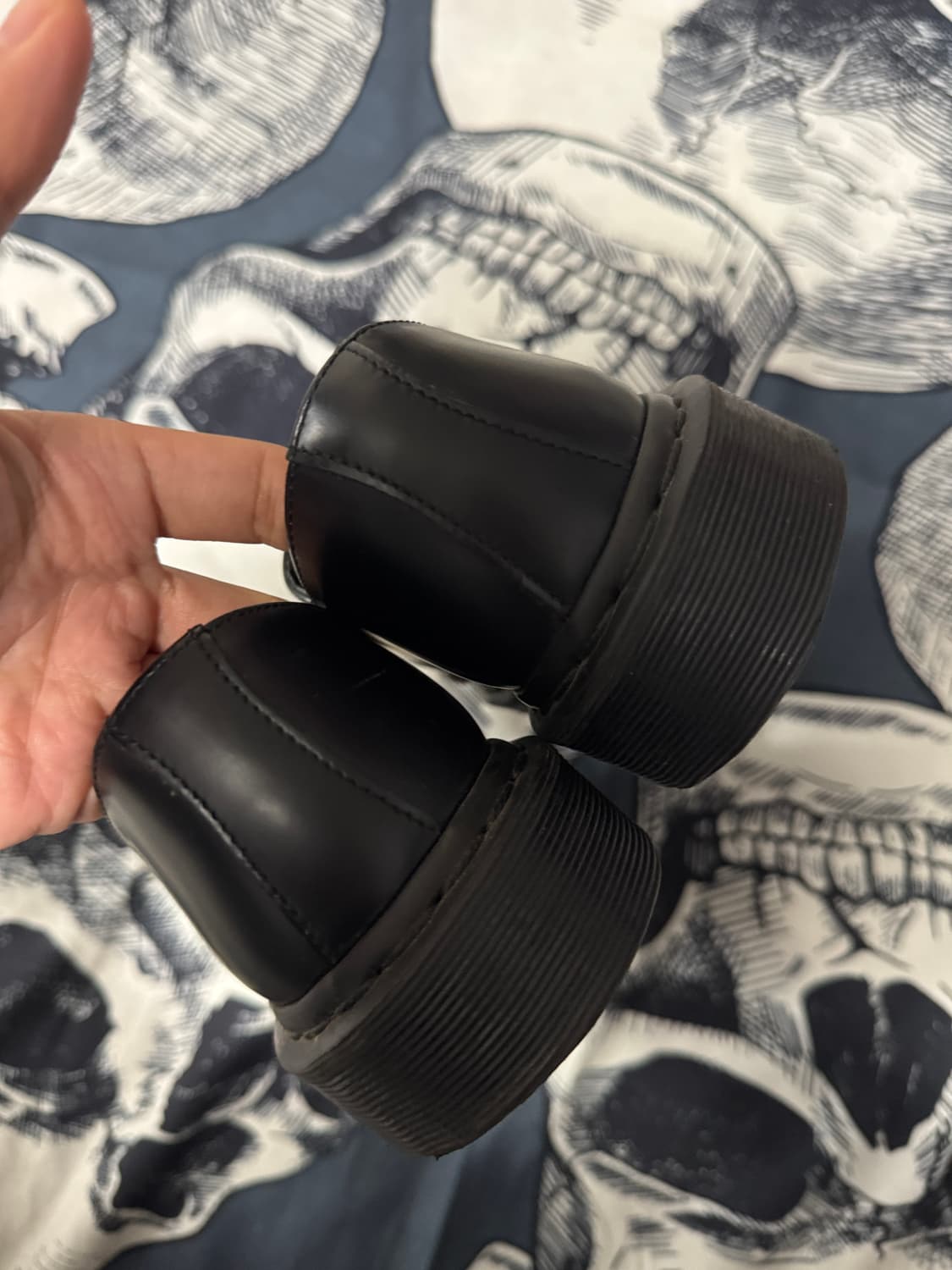 닥터마틴 1461 모노 3홀 240-45사이즈 (EU38) 상품이미지5